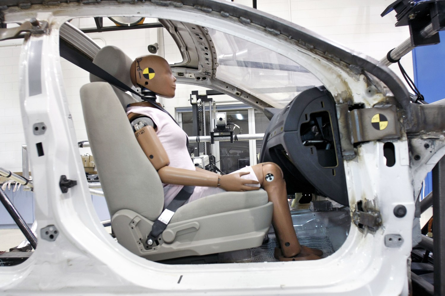 Auto Parts Maker Takata Demonstrates New Crash Test Facility