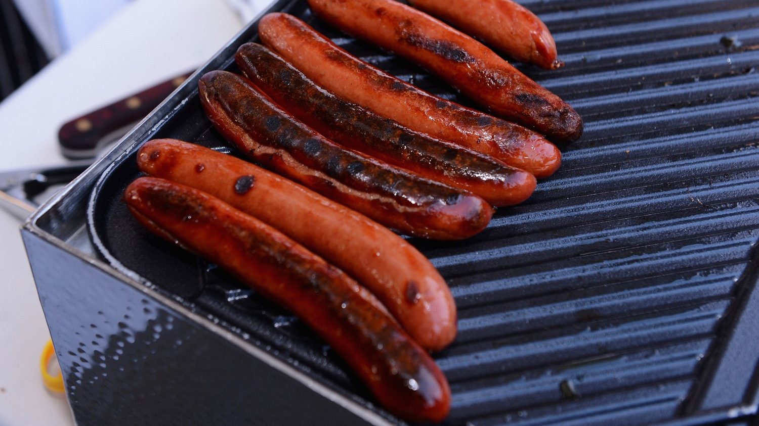 Hot Dog Happy Hour with Mo Rocca - Food Network New York City Wine & Food Festival Presented By FOOD & WINE