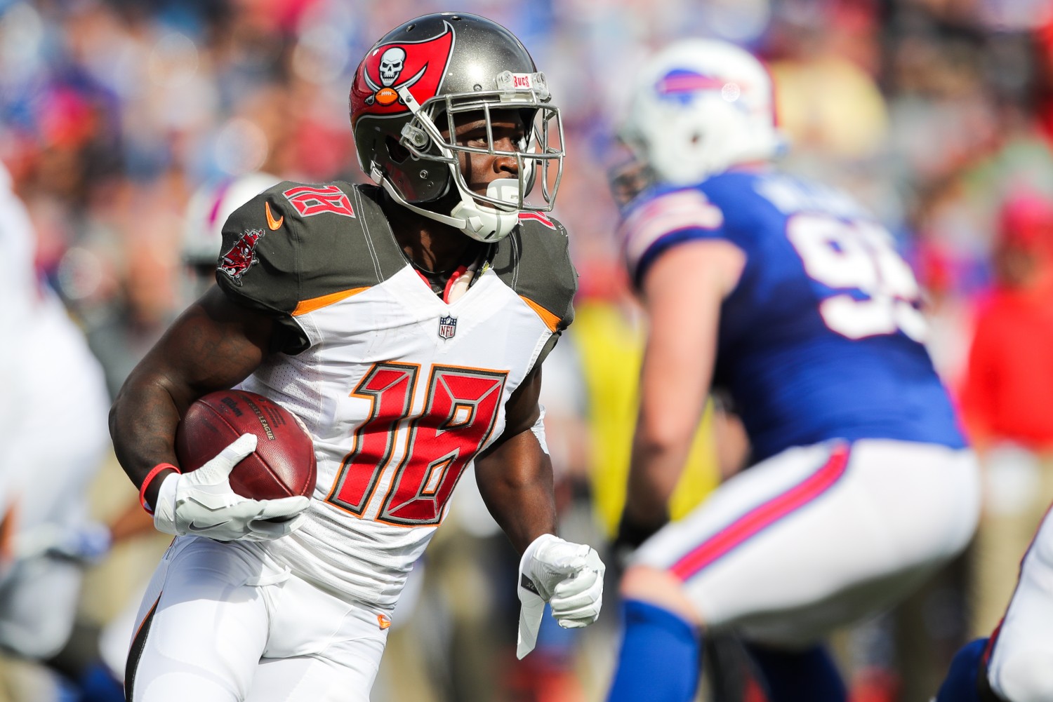 Tampa Bay Buccaneers v Buffalo Bills