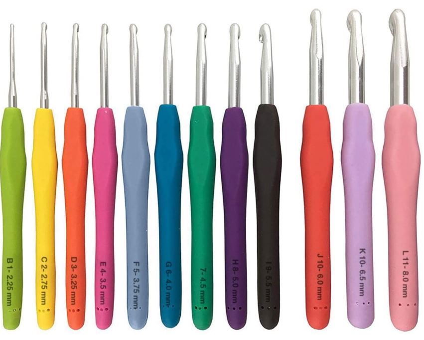 BeCraftee Extra-Long Aluminum Crochet Hook Set, 12-Count