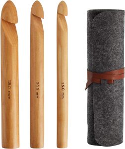 Kalovin Lightweight Wooden Crochet Kit, 3-Piece