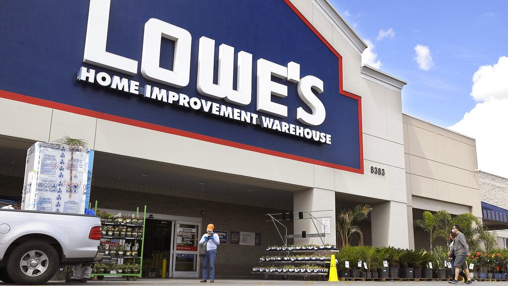 Lowe's storefront