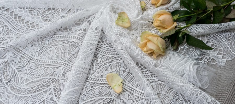 Best Lace Tablecloth