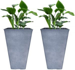 La Jolíe Muse Fade-Resistant Resin Front Door Planters, Set of 2