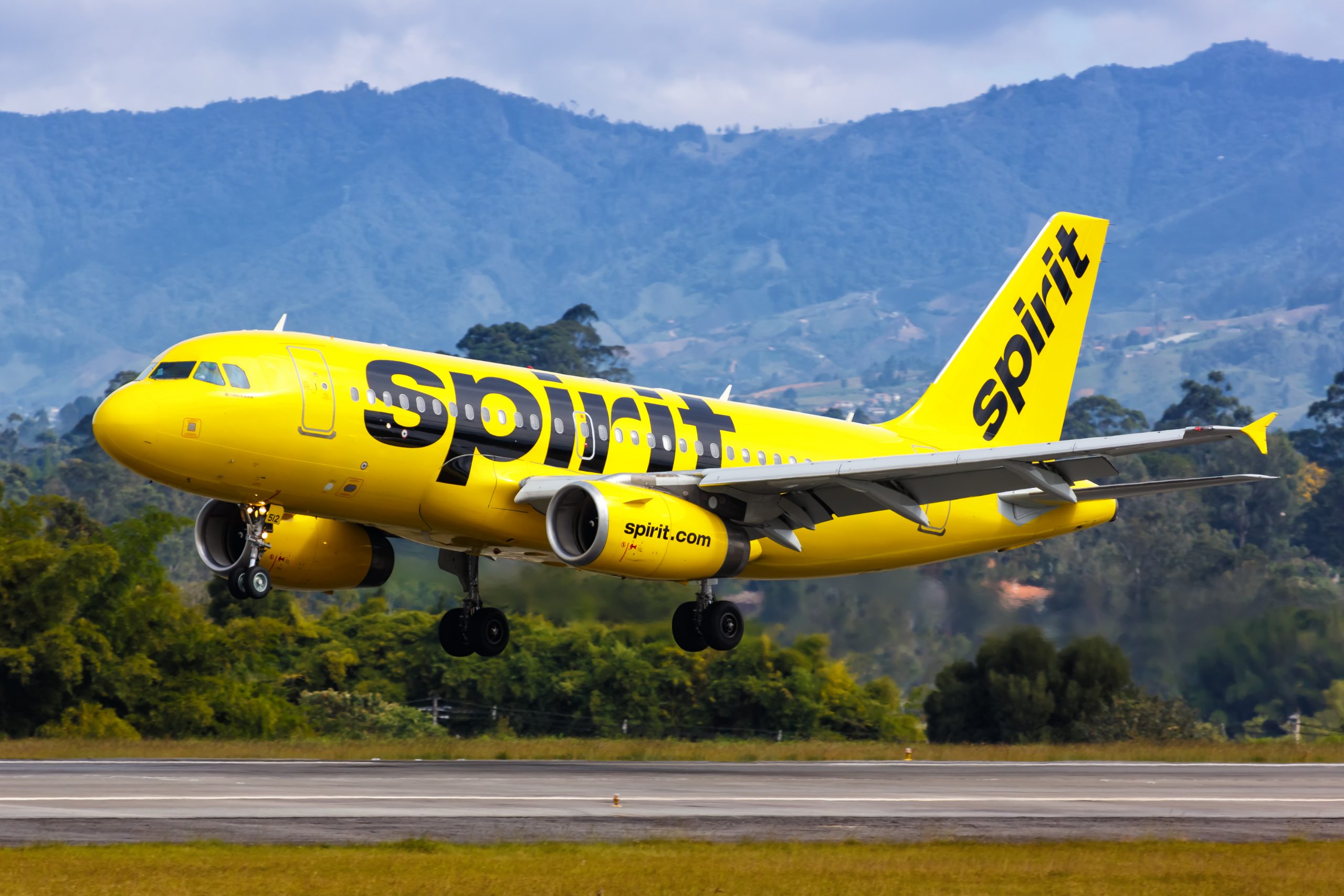 Spirit Airlines merging with Frontier