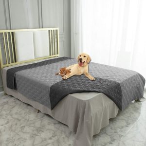 Ameritex Waterproof Furniture Cover Dog Accessory