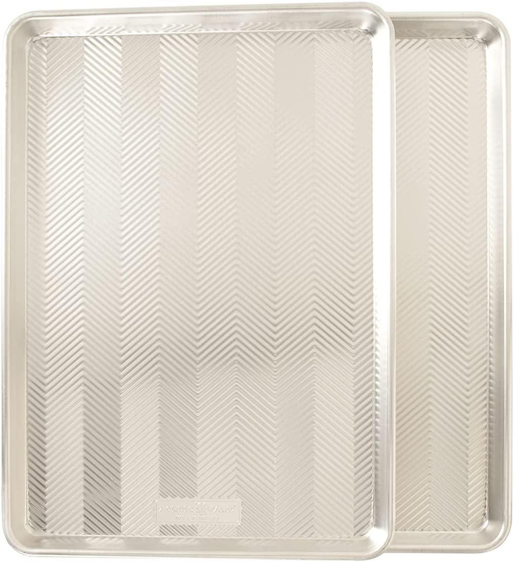 Nordic Ware Embossed Grid Pattern Aluminium Sheet Pans, 2-Piece