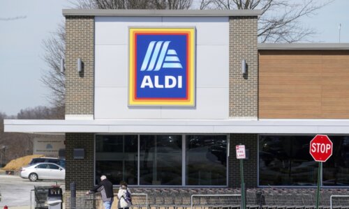 Aldi grocery store